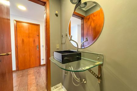 Apartamento à venda com 236m², 4 quartos e 3 vagasLavabo