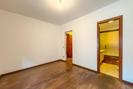 Apartamento à venda com 236m², 4 quartos e 3 vagasSuíte 1