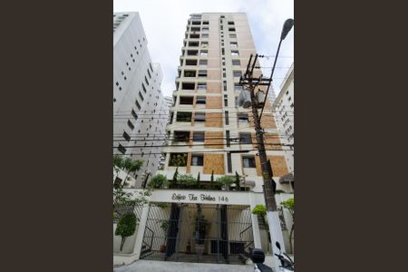 Apartamento à venda com 236m², 4 quartos e 3 vagasFachada