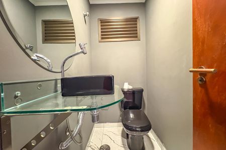 Apartamento à venda com 236m², 4 quartos e 3 vagasLavabo