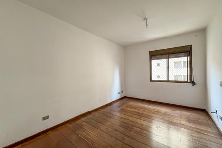 Apartamento à venda com 236m², 4 quartos e 3 vagasQuarto 1