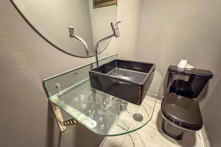 Apartamento à venda com 236m², 4 quartos e 3 vagasLavabo