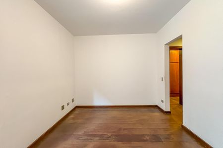 Apartamento à venda com 236m², 4 quartos e 3 vagasSuíte 1