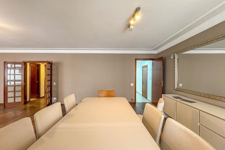 Apartamento à venda com 236m², 4 quartos e 3 vagasSala de Jantar