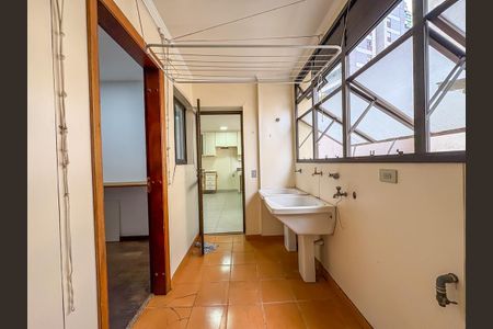 Apartamento à venda com 236m², 4 quartos e 3 vagasÁrea de Serviço