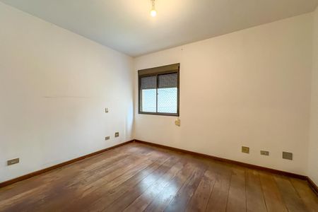 Apartamento à venda com 236m², 4 quartos e 3 vagasSuíte 1