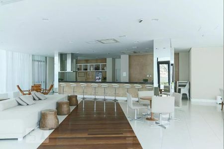 Apartamento à venda com 69m², 2 quartos e 1 vagaÁrea comum - Salão de festas