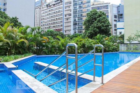 Apartamento à venda com 69m², 2 quartos e 1 vagaÁrea comum - Piscina