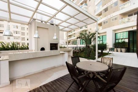 Apartamento à venda com 69m², 2 quartos e 1 vagaÁrea comum - Churrasqueira