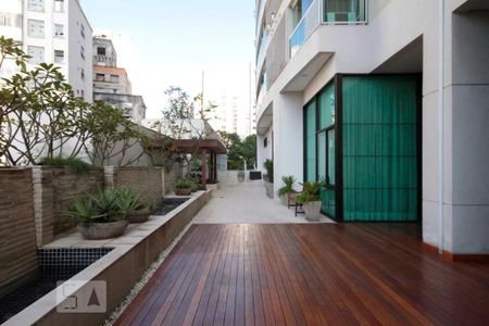 Apartamento à venda com 69m², 2 quartos e 1 vagaÁrea comum
