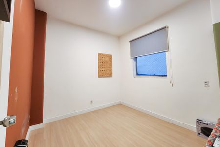 Apartamento à venda com 107m², 3 quartos e 1 vaga Apartamento à venda com 107m², 3 quartos e 1 vagaQuarto 2