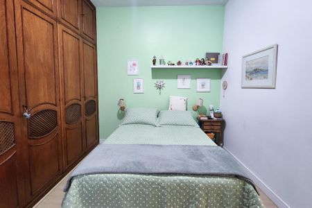 Apartamento à venda com 107m², 3 quartos e 1 vaga Apartamento à venda com 107m², 3 quartos e 1 vagaSuíte