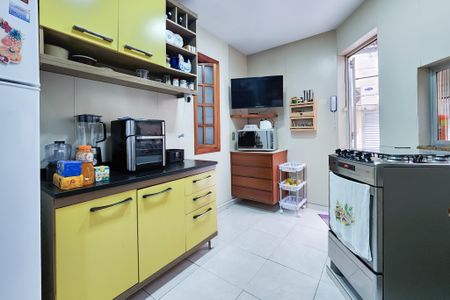 Apartamento à venda com 107m², 3 quartos e 1 vaga Apartamento à venda com 107m², 3 quartos e 1 vagaCozinha
