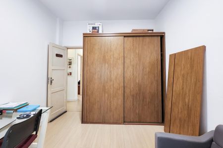 Apartamento à venda com 107m², 3 quartos e 1 vaga Apartamento à venda com 107m², 3 quartos e 1 vagaQuarto 1