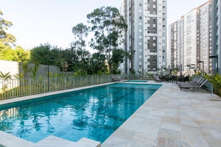 Apartamento à venda com 36m², 2 quartos e sem vaga Apartamento à venda com 36m², 2 quartos e sem vagaÁrea comum - Piscina