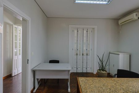 Casa à venda com 400m², 4 quartos e 11 vagas Casa à venda com 400m², 4 quartos e 11 vagasQuarto 2