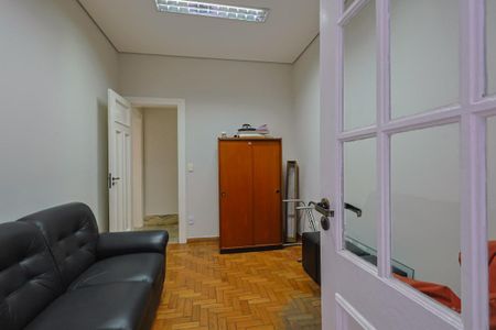 Casa à venda com 400m², 4 quartos e 11 vagas Casa à venda com 400m², 4 quartos e 11 vagasSala 4