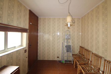 Casa à venda com 332m², 5 quartos e 7 vagasCozinha