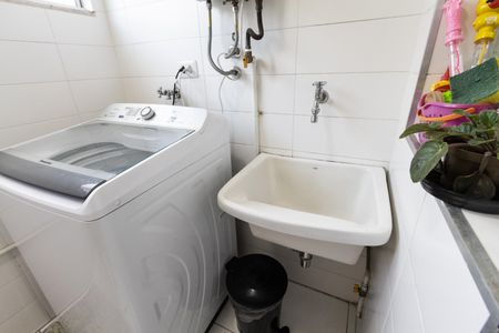 Apartamento à venda com 61m², 2 quartos e 1 vagaÁrea de Serviço