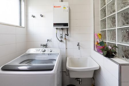 Apartamento à venda com 61m², 2 quartos e 1 vagaÁrea de Serviço