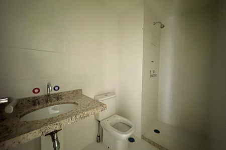 Studio à venda com 40m², 1 quarto e sem vaga Studio à venda com 40m², 1 quarto e sem vagaBanheiro