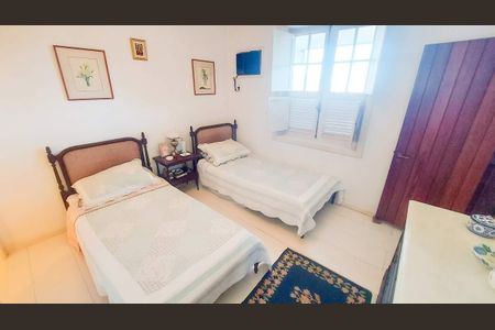 Casa à venda com 650m², 4 quartos e 2 vagas