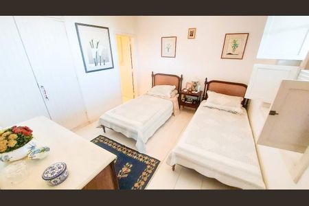 Casa à venda com 650m², 4 quartos e 2 vagas