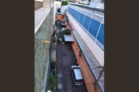 Casa à venda com 82m², 3 quartos e 2 vagas
