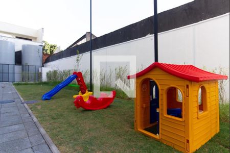 Apartamento para alugar com 32m², 2 quartos e sem vaga Apartamento para alugar com 32m², 2 quartos e sem vagaÁrea comum - Playground