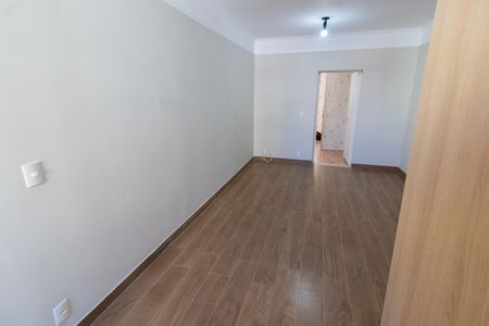 Apartamento à venda com 42m², 1 quarto e sem vaga Apartamento à venda com 42m², 1 quarto e sem vagaSala/Quarto