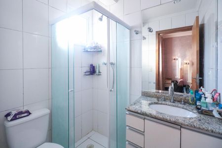Apartamento à venda com 97m², 3 quartos e 2 vagas Apartamento à venda com 97m², 3 quartos e 2 vagasBanheiro da Suíte