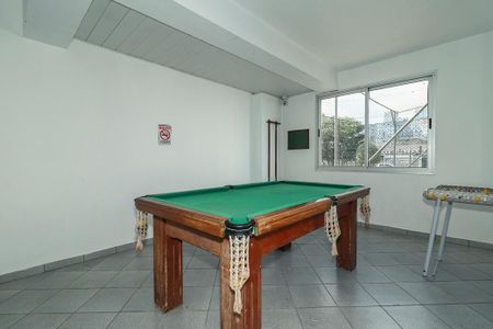 Apartamento à venda com 65m², 2 quartos e sem vagaÁrea comum