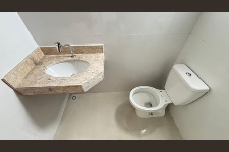 Apartamento à venda com 90m², 2 quartos e 1 vaga Apartamento à venda com 90m², 2 quartos e 1 vagaBanheiro da Suíte