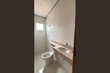 Apartamento à venda com 90m², 2 quartos e 1 vaga Apartamento à venda com 90m², 2 quartos e 1 vagaBanheiro Social