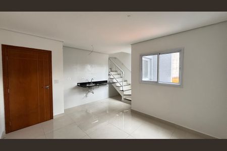 Apartamento à venda com 90m², 2 quartos e 1 vaga Apartamento à venda com 90m², 2 quartos e 1 vagaSala