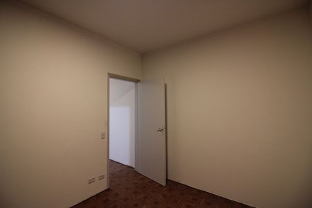 Casa à venda com 123m², 3 quartos e 2 vagasQuarto 2