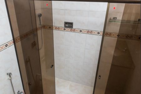 Apartamento à venda com 198m², 3 quartos e 5 vagasBanheiro