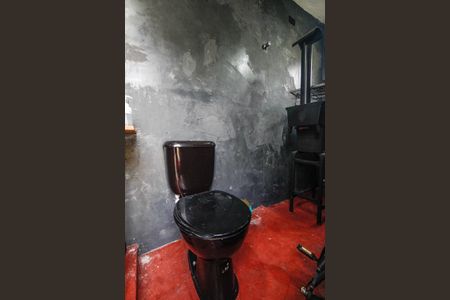 Casa à venda com 92m², 2 quartos e 3 vagas Casa à venda com 92m², 2 quartos e 3 vagasBanheiro de serviço