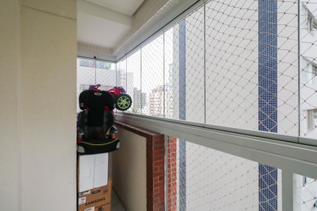 Apartamento à venda com 107m², 3 quartos e 2 vagas Apartamento à venda com 107m², 3 quartos e 2 vagasVaranda da Suíte