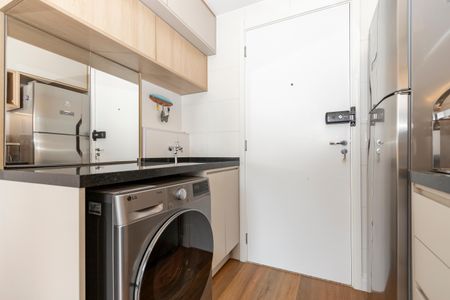 Apartamento à venda com 27m², 1 quarto e sem vaga Apartamento à venda com 27m², 1 quarto e sem vagaSala/Cozinha