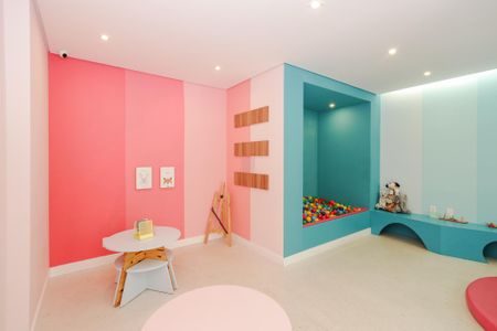 Apartamento à venda com 27m², 1 quarto e sem vaga Apartamento à venda com 27m², 1 quarto e sem vagaBrinquedoteca