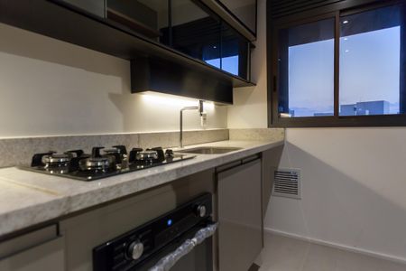 Apartamento à venda com 44m², 1 quarto e 1 vaga Apartamento à venda com 44m², 1 quarto e 1 vagaCozinha