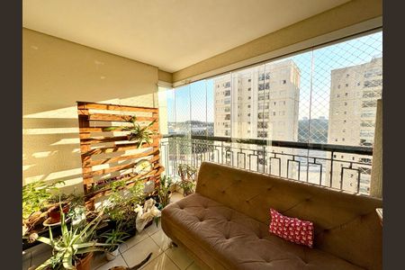 Apartamento à venda com 131m², 4 quartos e 3 vagas Apartamento à venda com 131m², 4 quartos e 3 vagasSacada