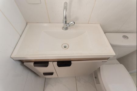 Apartamento à venda com 67m², 2 quartos e 2 vagas Apartamento à venda com 67m², 2 quartos e 2 vagasBanheiro