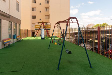 Apartamento à venda com 67m², 2 quartos e 2 vagas Apartamento à venda com 67m², 2 quartos e 2 vagasÁrea comum - Playground