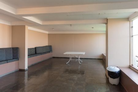 Apartamento à venda com 67m², 2 quartos e 2 vagas Apartamento à venda com 67m², 2 quartos e 2 vagasÁrea comum - Salão de festas