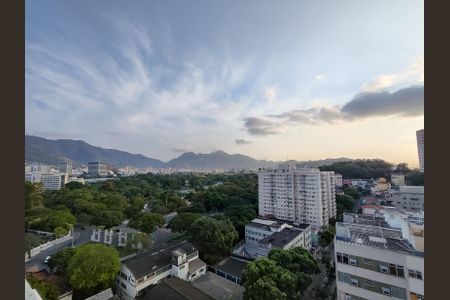 Apartamento à venda com 57m², 2 quartos e 1 vaga Apartamento à venda com 57m², 2 quartos e 1 vagaVista do Terraço