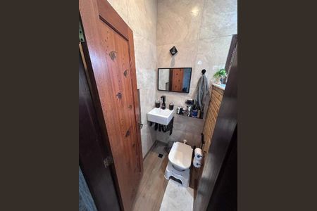 Casa à venda com 150m², 4 quartos e 3 vagas