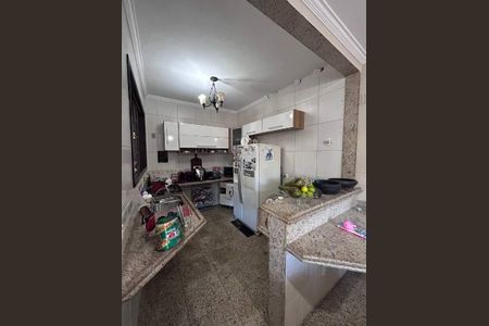 Casa à venda com 150m², 4 quartos e 3 vagas