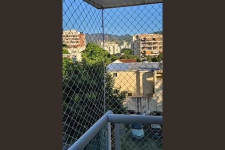 Apartamento à venda com 74m², 2 quartos e 1 vaga